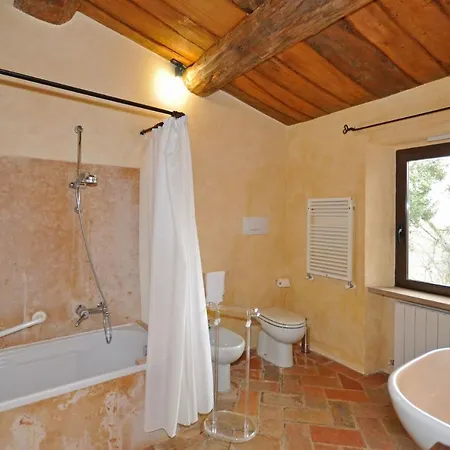 Sleeps 3 Pool Air Con Wifi Апартаменты Умбертиде