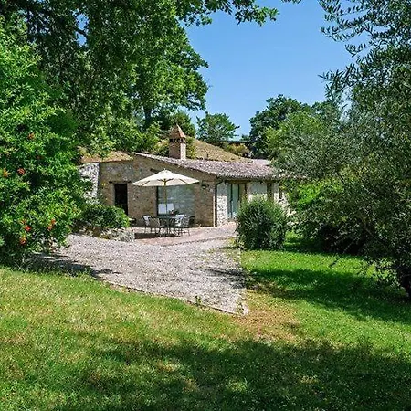 Sleeps 3 Pool Air Con Wifi * Умбертиде